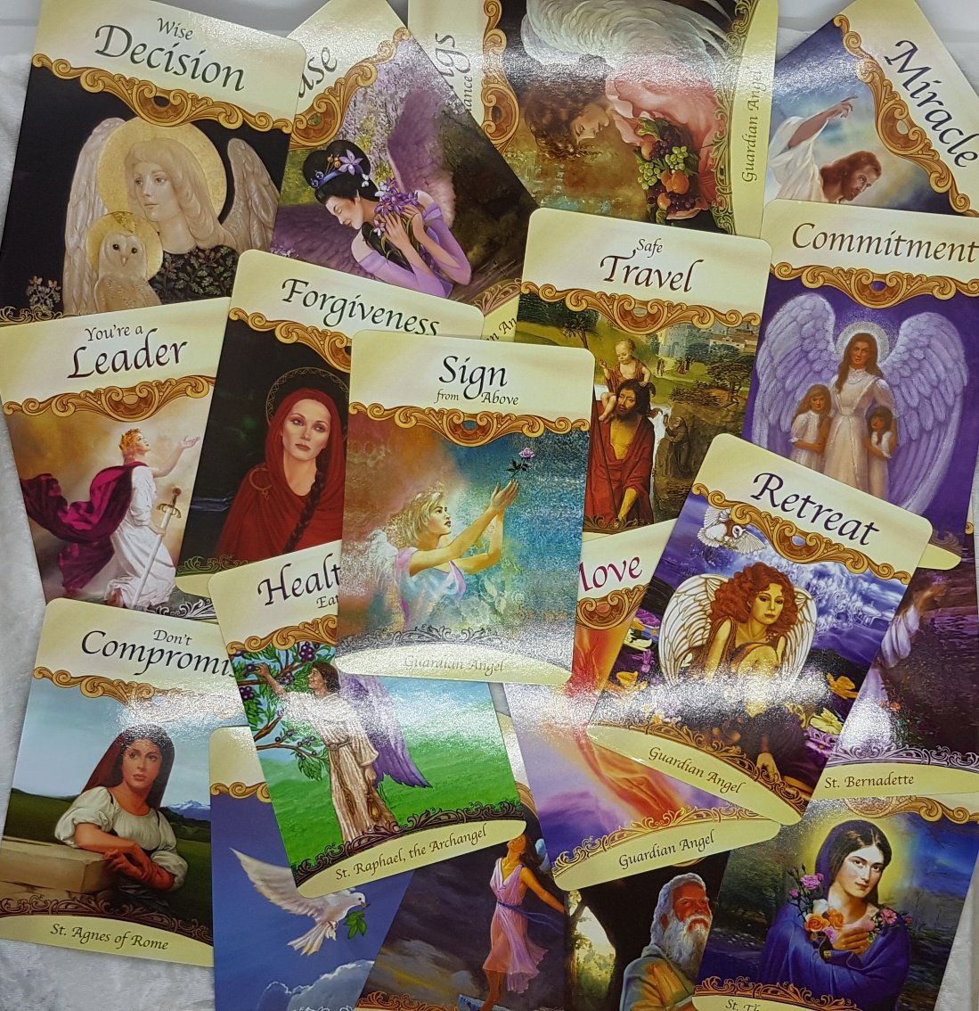 PRELOVED Saints &Angela Oracle Cards- Doreen Virtue
