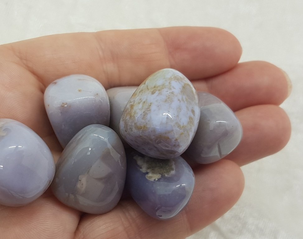 Agate, Aztec Royal Purple, Tumbled Stone