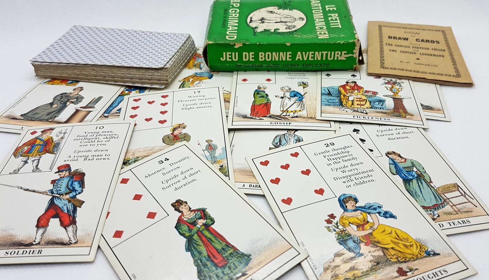 PRELOVED Concise Fortune Teller - B.P. Grimaud (Le Petit Cartomancien)