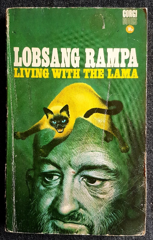 PRELOVED Living with the Lama - Lobsang Rampa