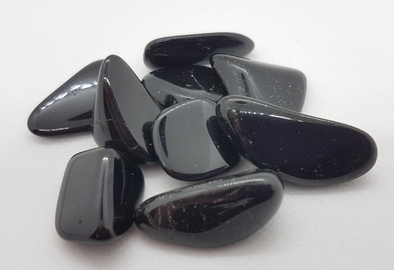 TOURMALINE (BLACK) Tumbled Stone